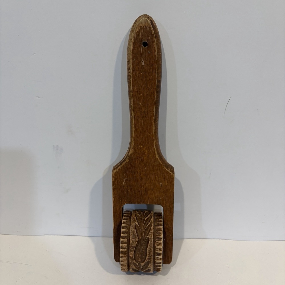 Antique Primitive Wooden Butter Pastry Roller hand-carved Wood Springerle